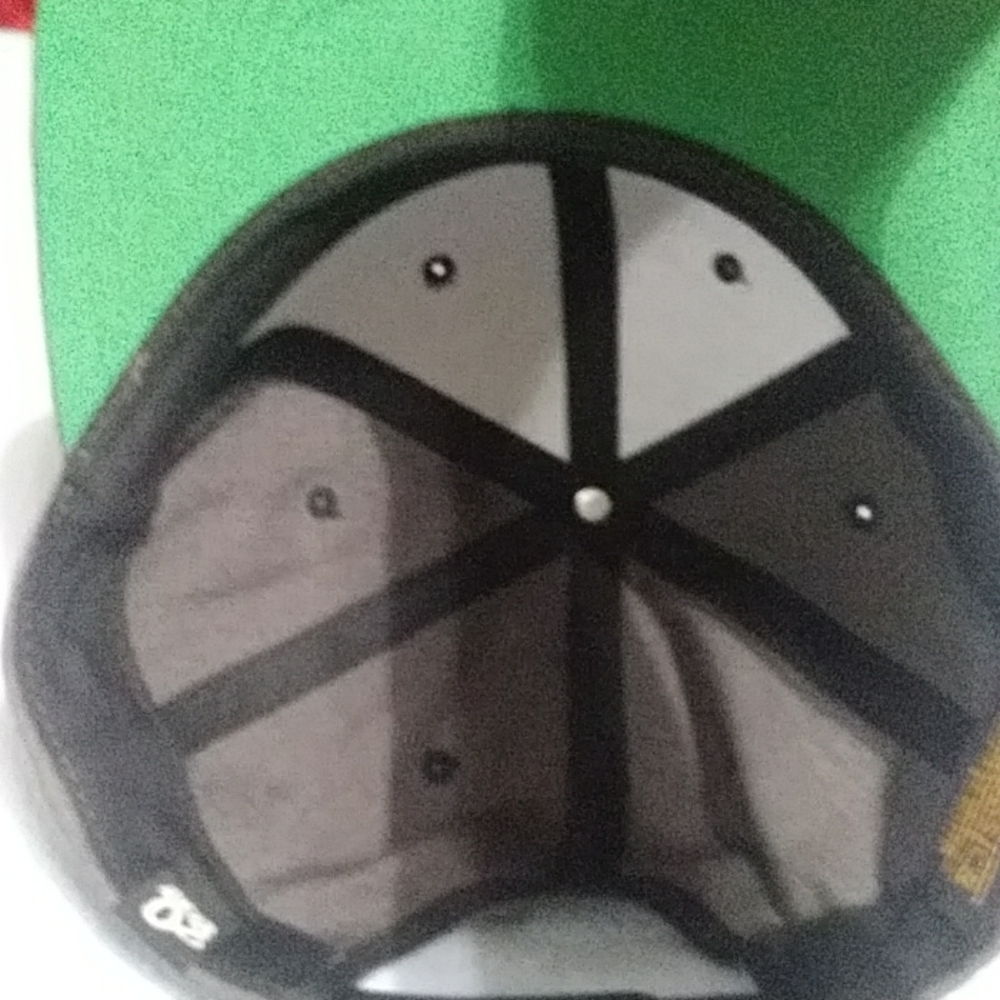 Hat - Picture 3 of 3